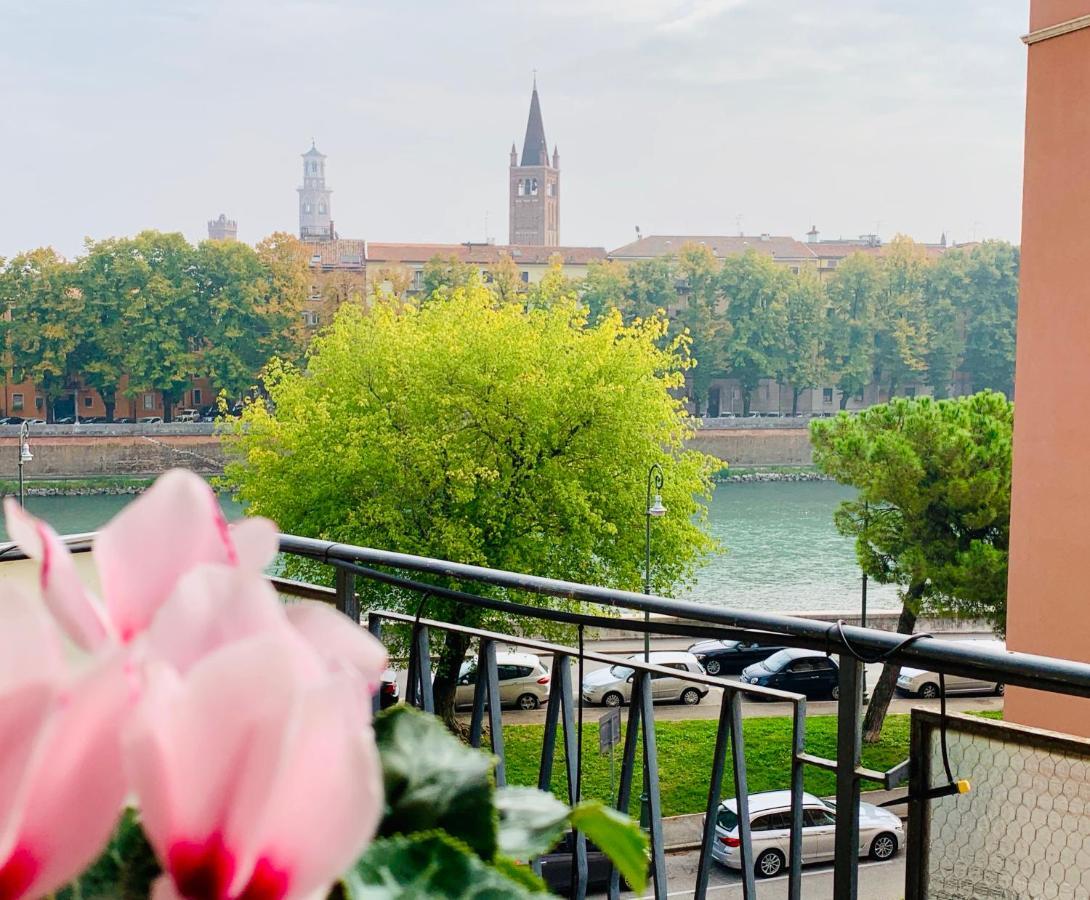 Riverview Luxury Flat Верона Екстериор снимка